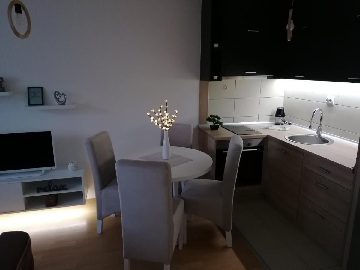 Emili Apartman Jagodina Εξωτερικό φωτογραφία