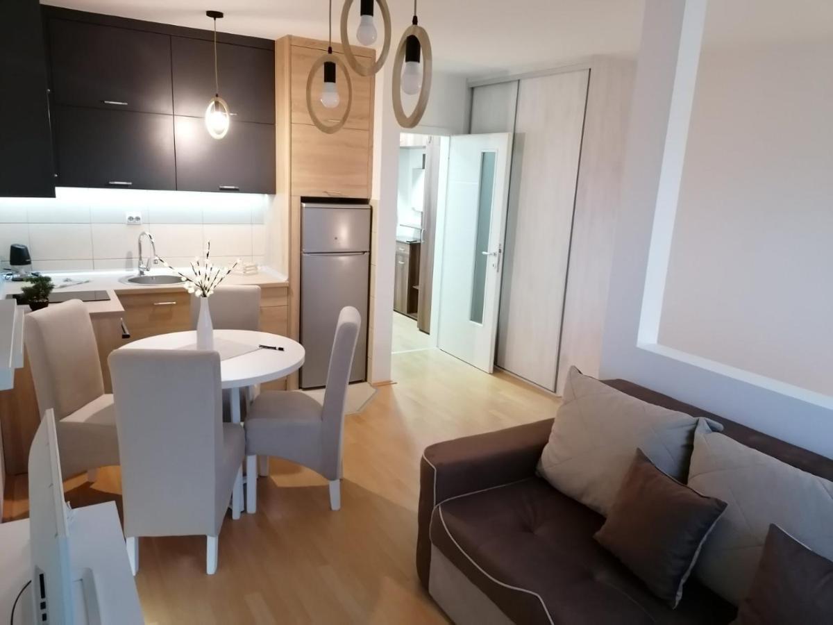 Emili Apartman Jagodina Εξωτερικό φωτογραφία