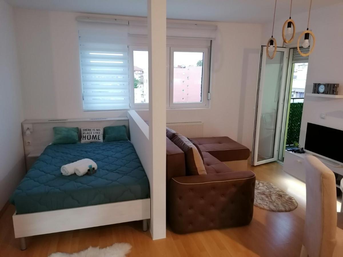 Emili Apartman Jagodina Εξωτερικό φωτογραφία