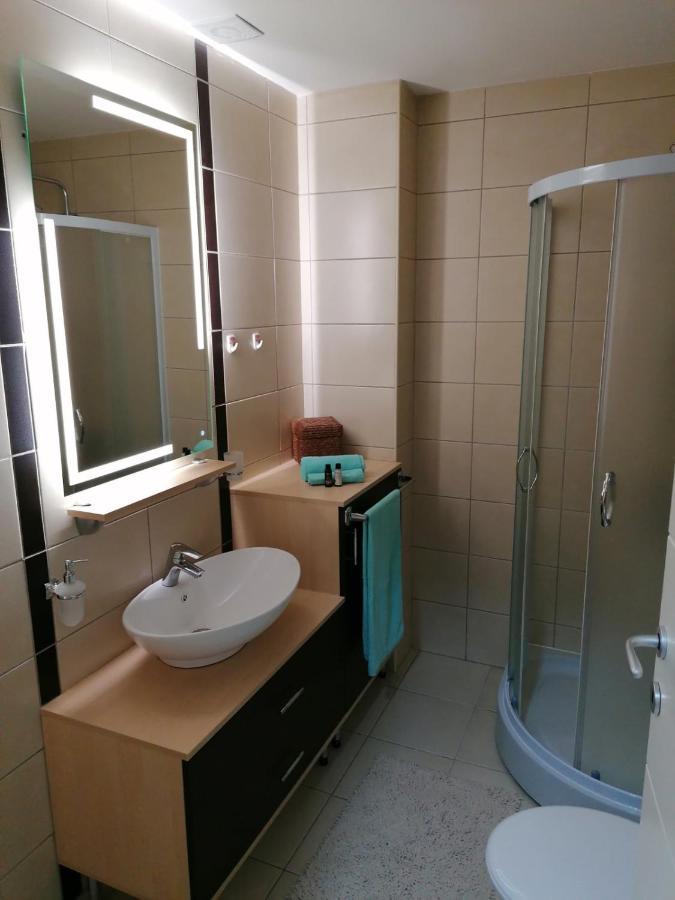 Emili Apartman Jagodina Εξωτερικό φωτογραφία
