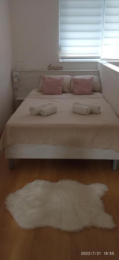 Emili Apartman Jagodina Εξωτερικό φωτογραφία